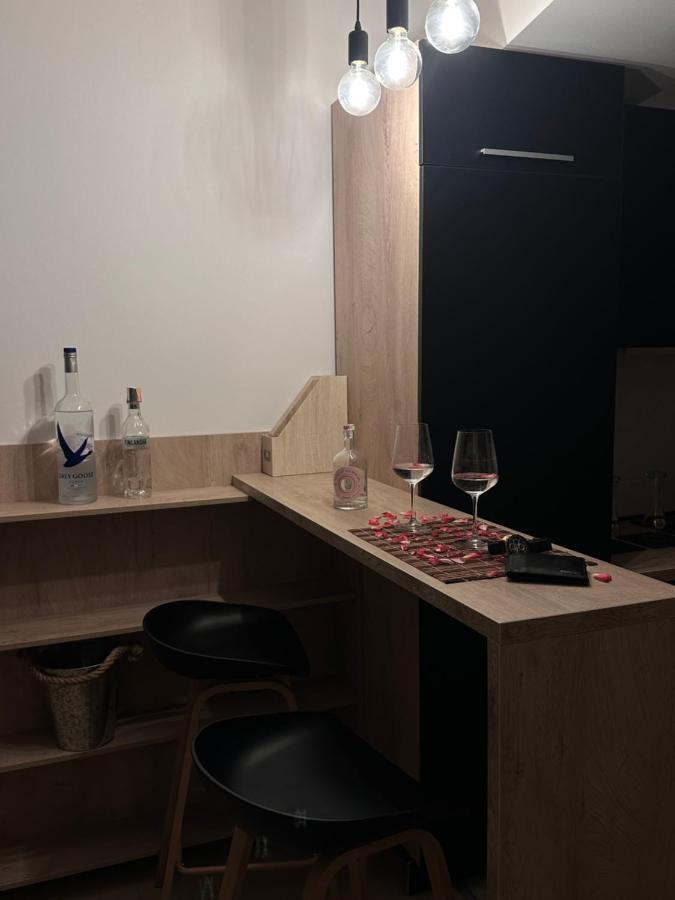 Dow Apartments - Luxury 13Th Floor, Parking Skopje Zewnętrze zdjęcie